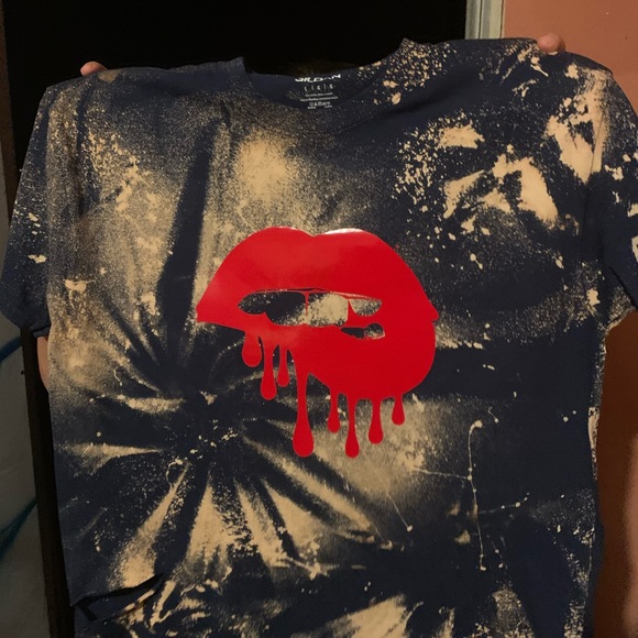 Custom - Picture 2 of 2